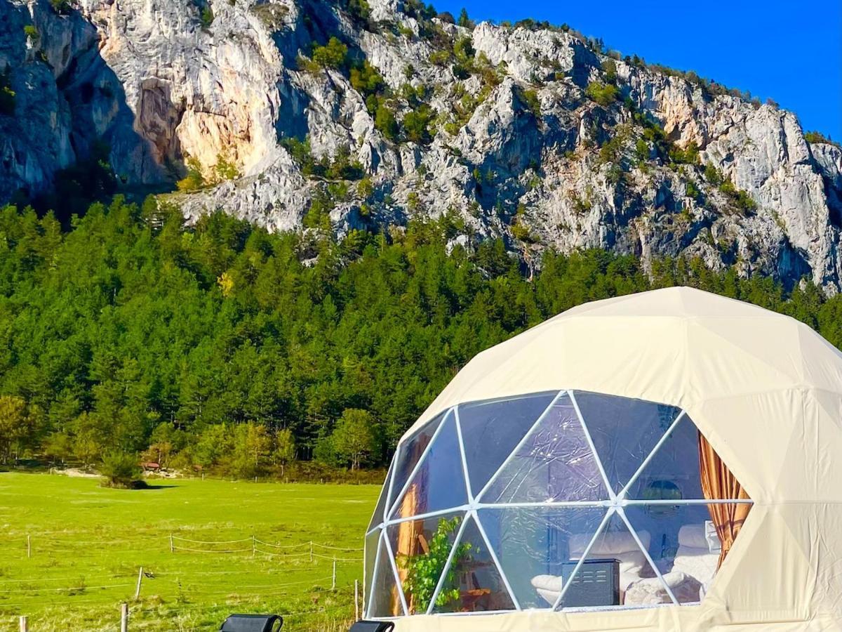 Hotel Glamping Hohe Wand - Zelt Mit Sternenfenster Und Whirlpool Maiersdorf Exterior foto