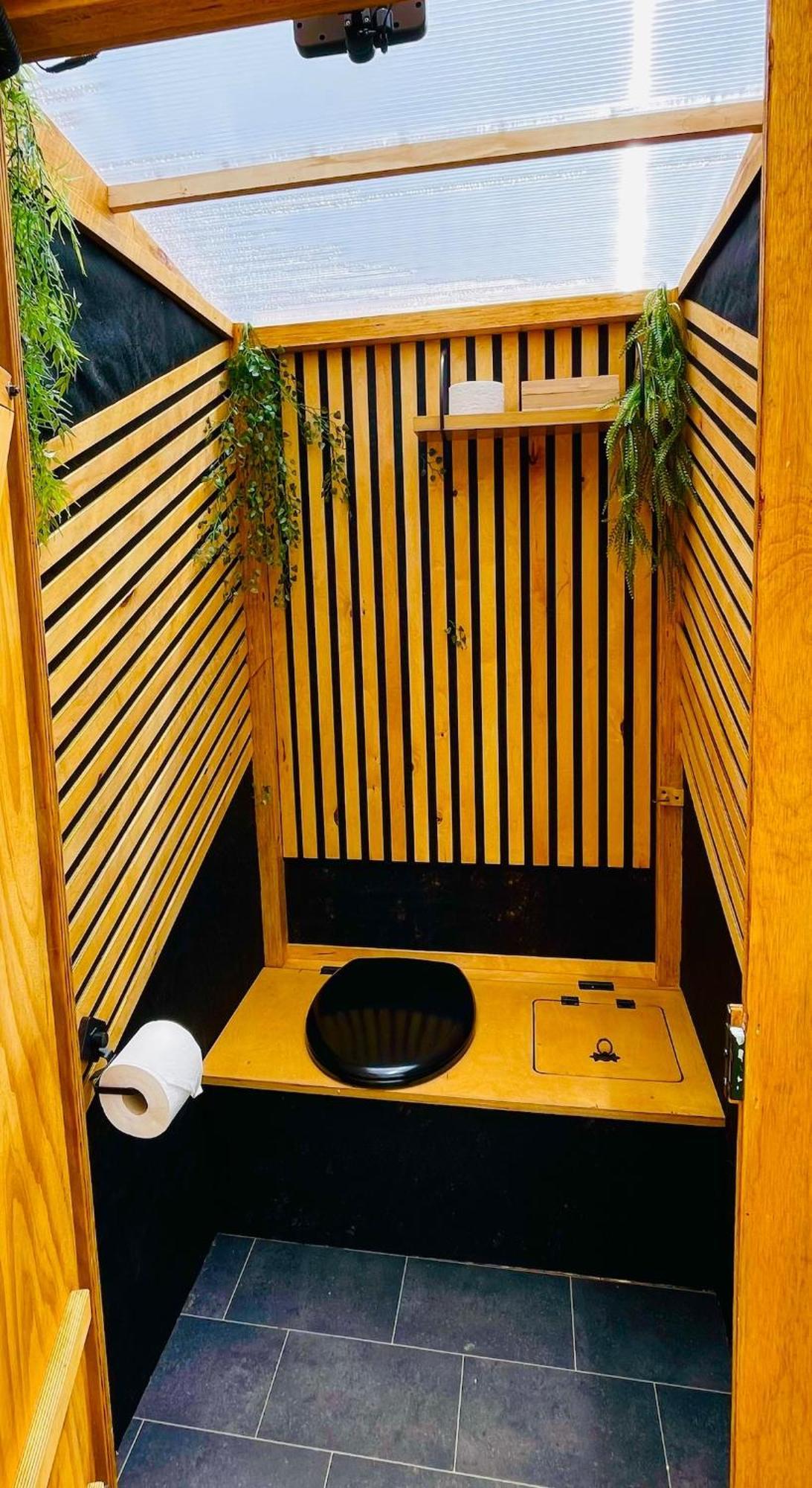 Hotel Glamping Hohe Wand - Zelt Mit Sternenfenster Und Whirlpool Maiersdorf Exterior foto